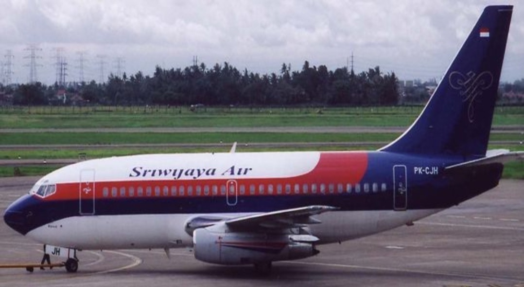 Breaking News! Pesawat Sriwijaya Air Hilang Kontak
