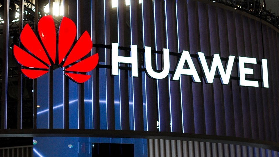 Pertumbuhan Huawei Tercekik Akibat Tekanan Oleh Amerika Serikat Selama Bertahun-tahun